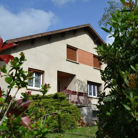 Bed and Breakfast Le Nid De L'Ecureuil Brens  Esterno foto