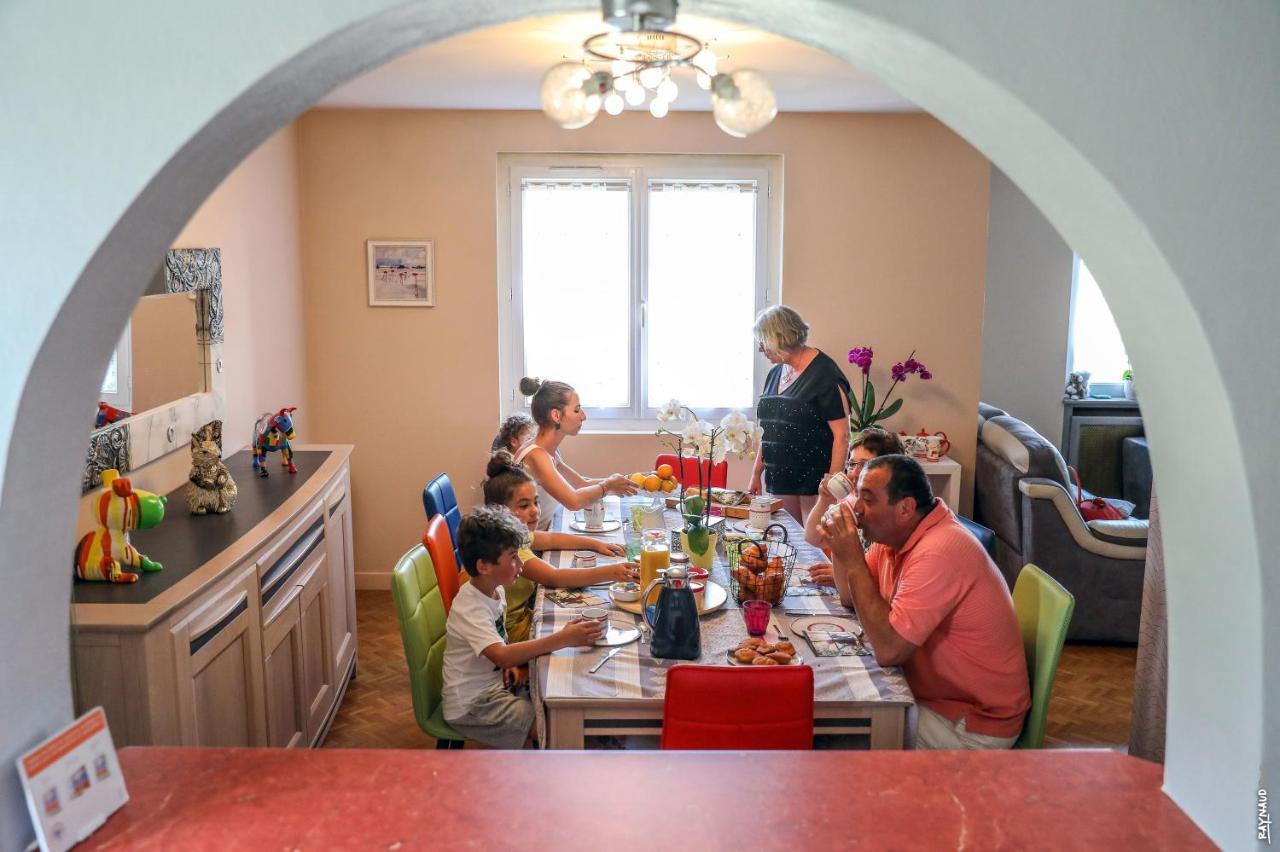 Bed and Breakfast Le Nid De L'Ecureuil Brens  Esterno foto
